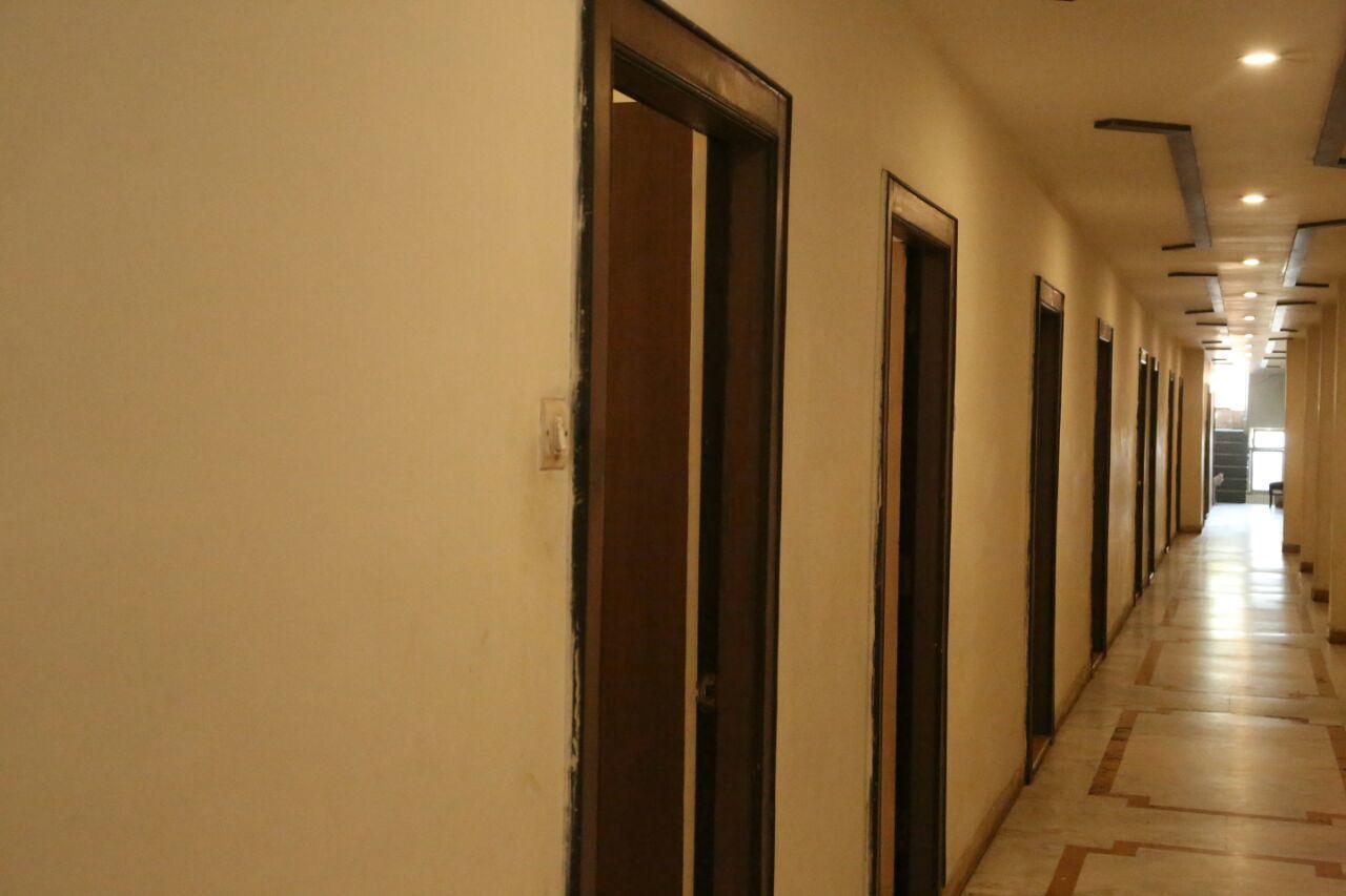 Hotel Surya Gwalior Esterno foto